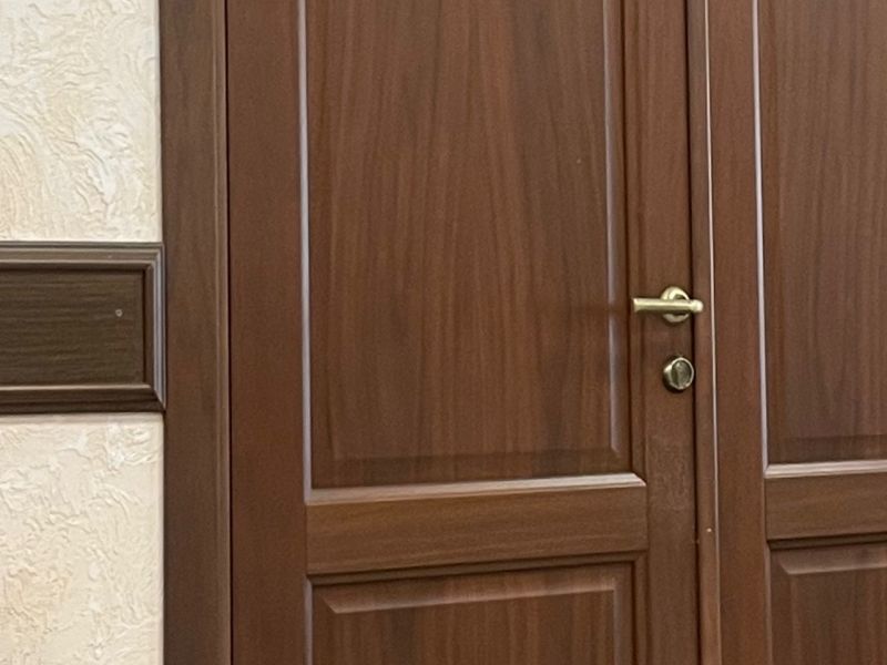 До 15 тысяч рублей штрафа грозит жителям Ростовской области за «неправильную» дверь