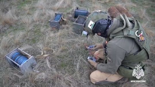 В Волгограде донские пиротехники обезвредили авиабомбу ВОВ