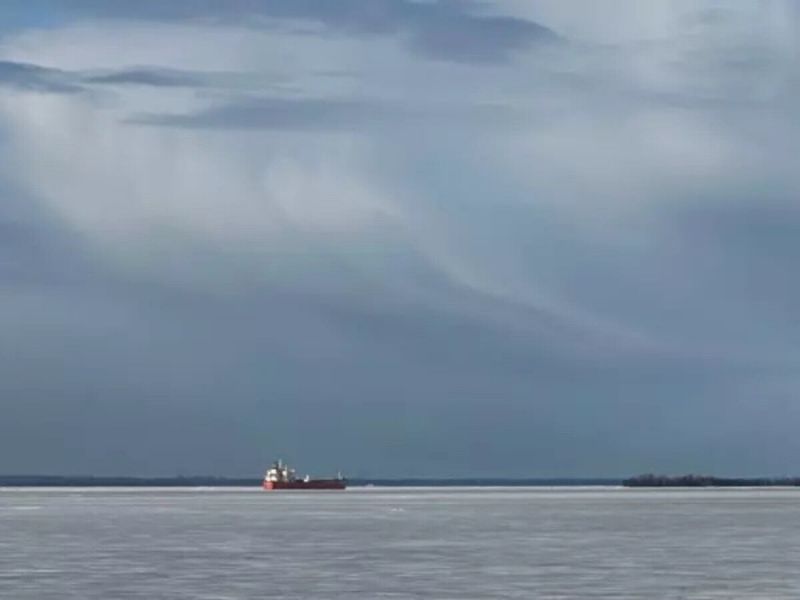 На Дону в Ростовской области столкнулись два теплохода утром 9 ноября