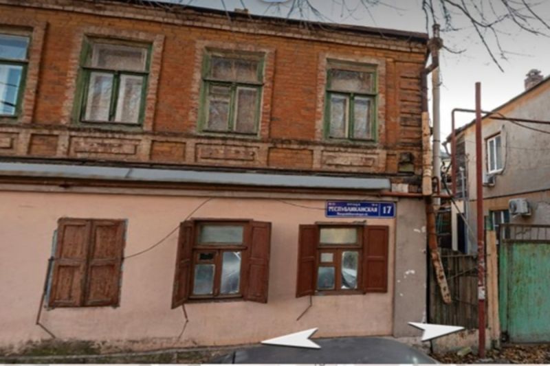 В Ростове из-за сноса аварийного дома несколько жилых зданий остались без отопления и горячей воды