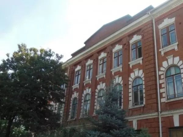 РостГМУ не смог приобрести медицинский кислород на сумму 7,2 миллиона рублей