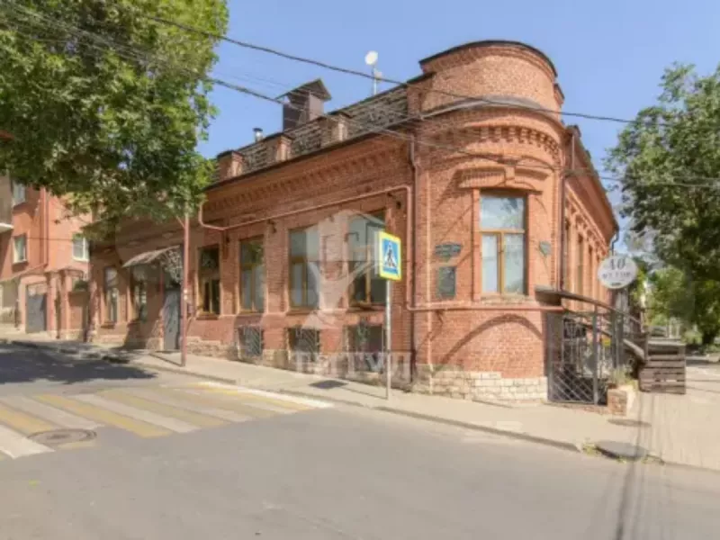 Сразу несколько старинных особняков появились на рынке недвижимости в Ростове