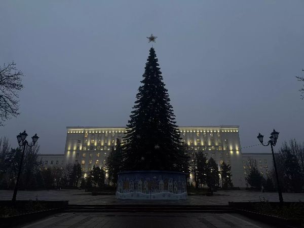 Как украсили главные улицы Ростова-на-Дону к 2026 году