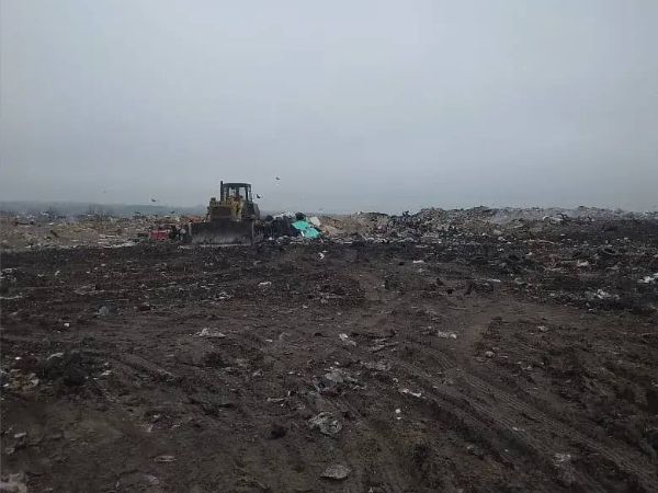 В Новошахтинске потушили горящую свалку