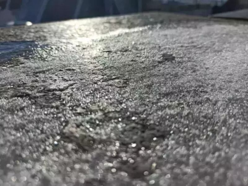 Ростовских водителей призвали быть осторожными на дорогах за тумана и гололеда