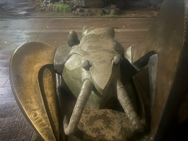 В Ростове-на-Дону восстановили поврежденную вандалами скульптуру «Рак»