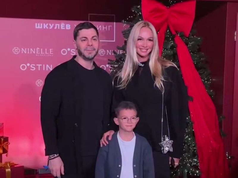 Виктория Лопырева впервые вышла в свет с мужем после слухов о разводе