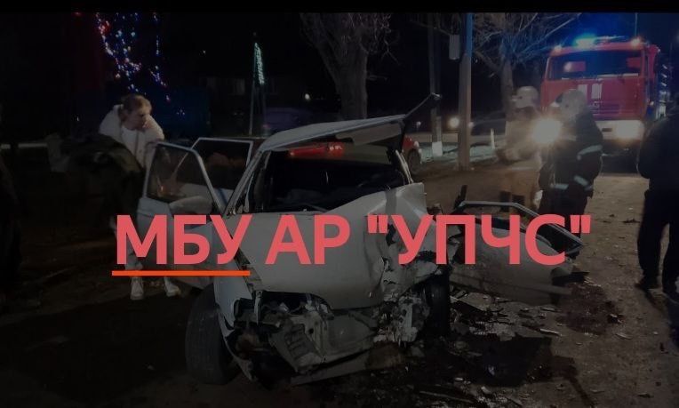 В Аксайском районе произошло серьезное ДТП с лобовым столкновением