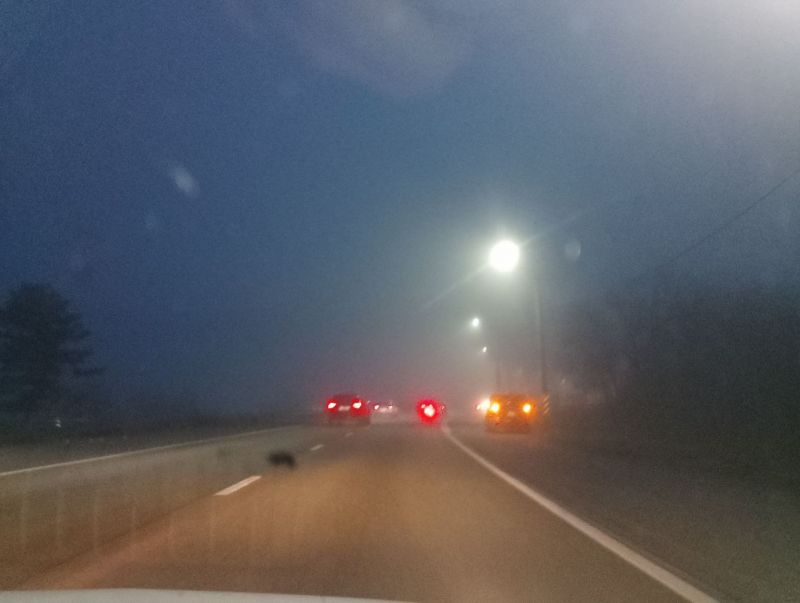 Донских водителей предупреждают об опасной погоде: гололед и туман на дорогах