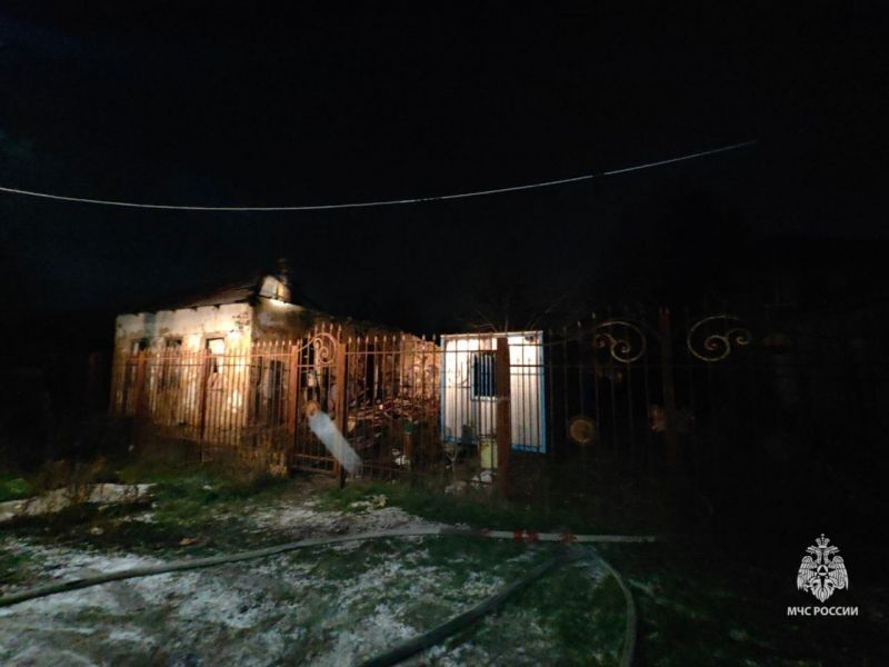 В Ростове в результате пожара в вагончике погибла 80-летняя женщина