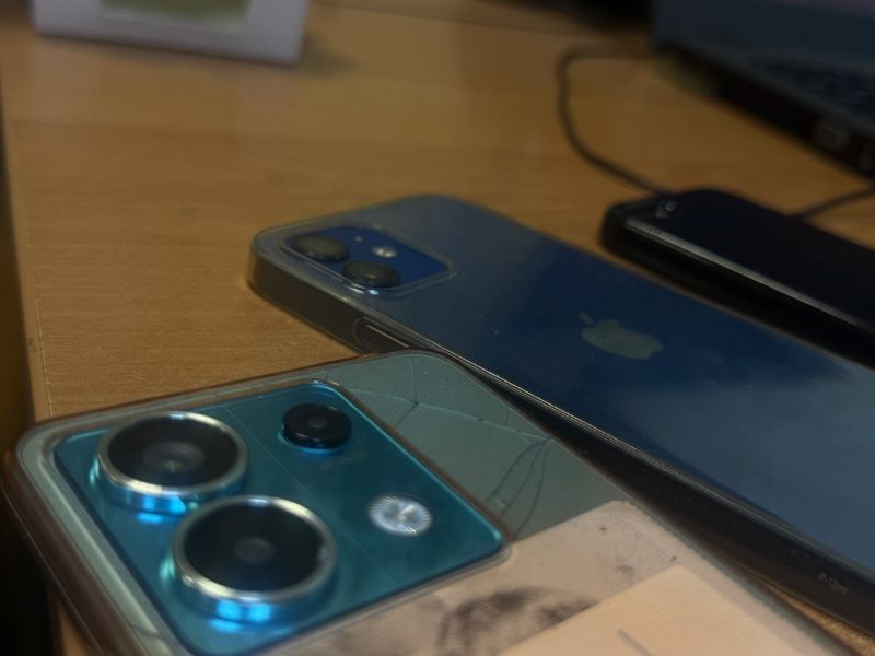 В Ростовской области 10 декабря в трех местах заключения пытались передать мобильные телефоны