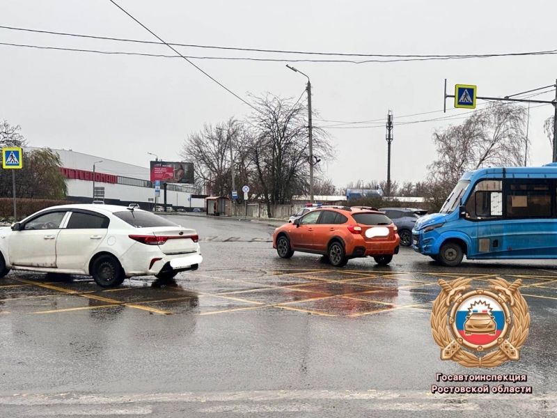 Пассажирка автобуса пострадала в жесткой аварии с иномаркой