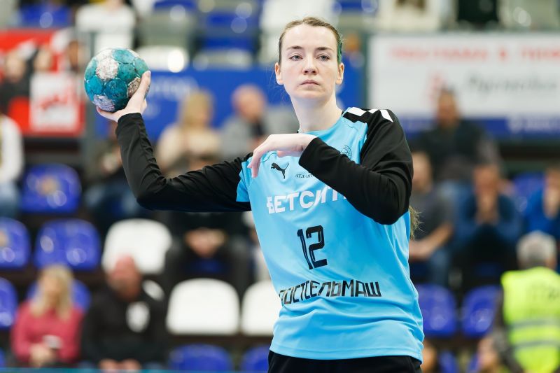 Вратарь гандбольного клуба «Ростов-Дон» Юлия Грацкевич  перешла в «Звезду»