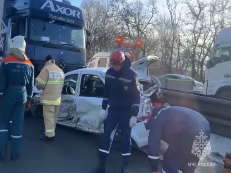 Обнародованы кадры смертельного ДТП на трассе М-4 «Дон» в Ростовской области