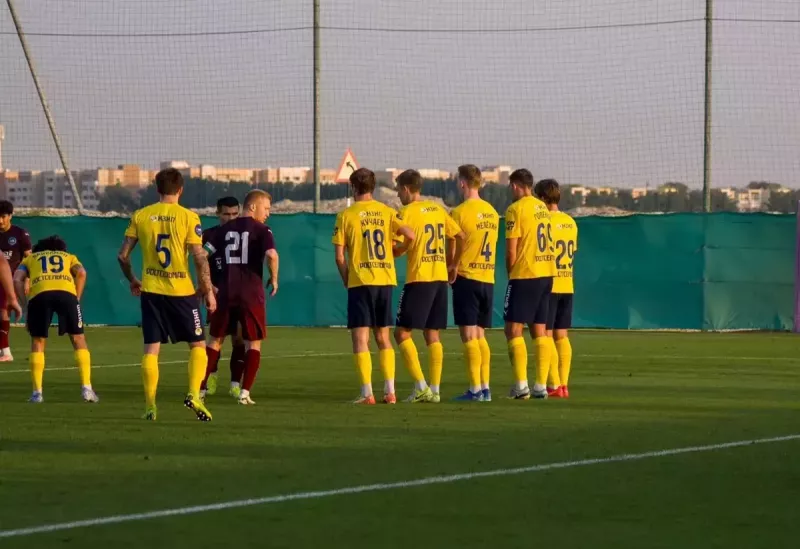 Первый матч на сборах в ОАЭ «Ростов» проведет с футбольным клубом «Чэнду Жунчэн»