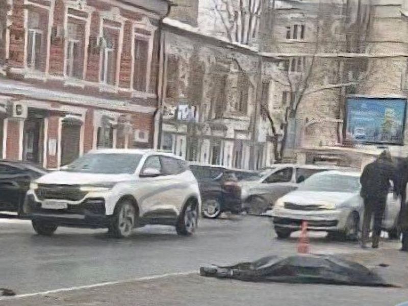 В центре Ростова сбили мужчину