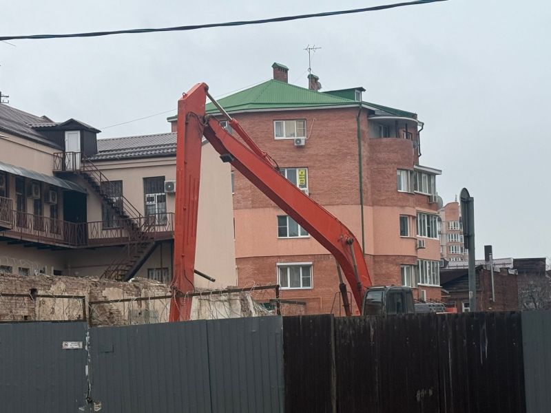 В Ростове после новогодних праздников возобновились работы по сносу дома Парамоновых