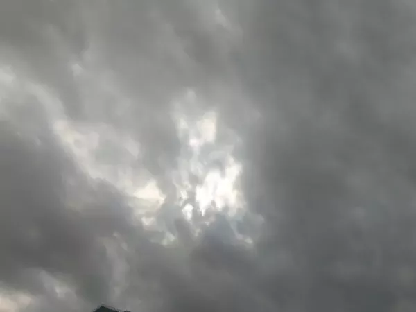 Над акваторией Азовского моря уничтожили 9 беспилотников