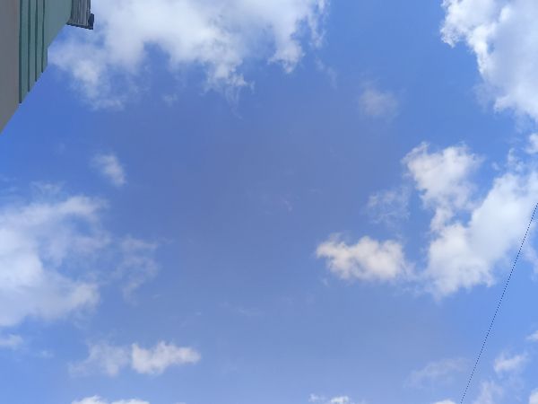 Глава Таганрога призвала жителей не подходить к обломкам дронов