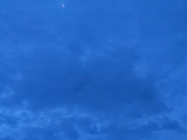 Над Азовским морем сбили беспилотники
